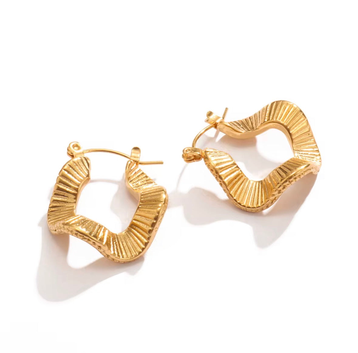 Cercei Auriți „Golden Curve”